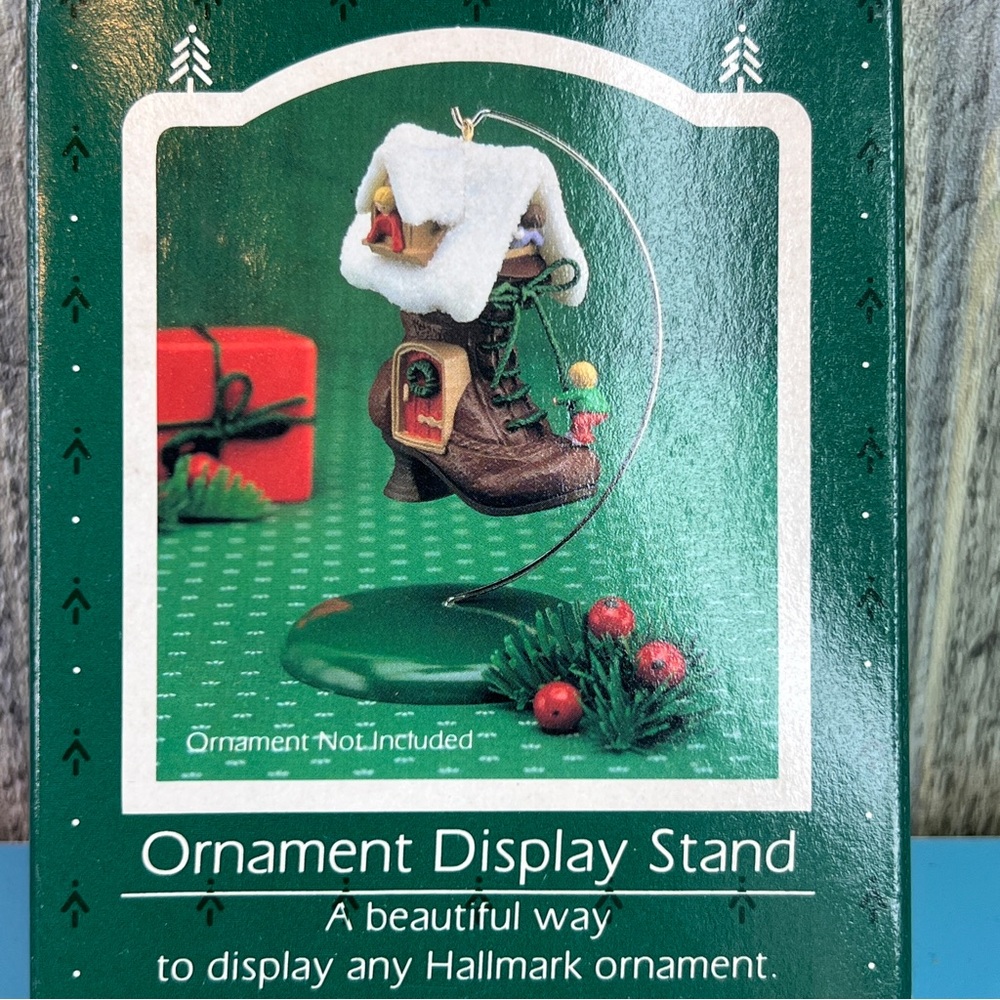 Hallmark Keepsake Ornament Display Stand